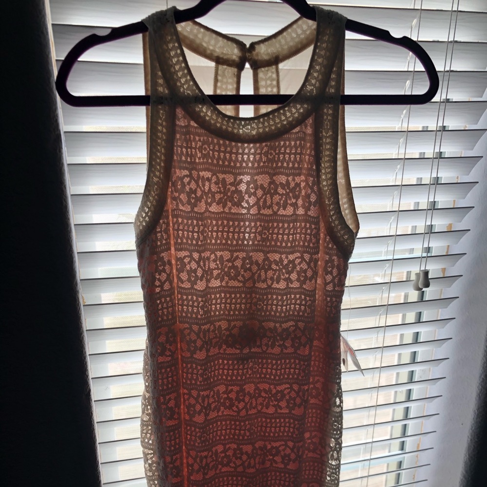 Elegant Pink Lace Dress